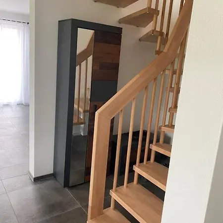 Casa de Férias Privathaus In Mit 2 Schlafzimmer Neuleiningen